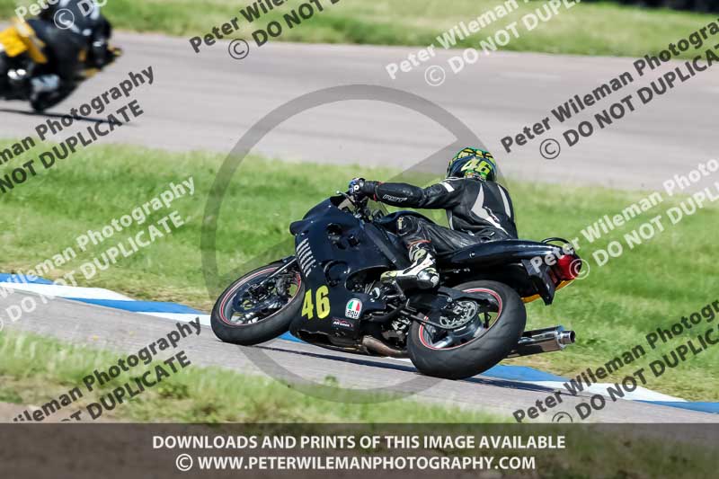 Rockingham no limits trackday;enduro digital images;event digital images;eventdigitalimages;no limits trackdays;peter wileman photography;racing digital images;rockingham raceway northamptonshire;rockingham trackday photographs;trackday digital images;trackday photos